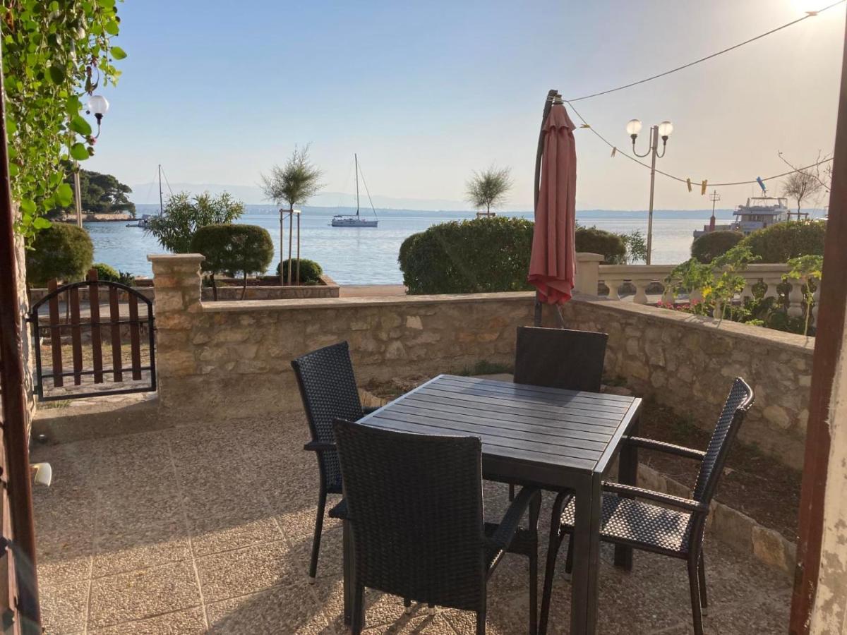 Apartment Sea View Preko Oda fotoğraf